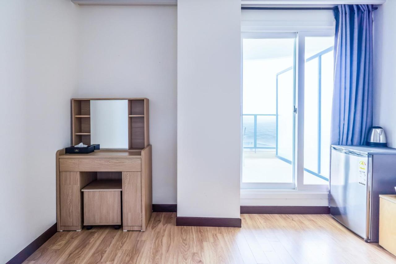 Cutie Pie Hotel Jeju Exterior photo