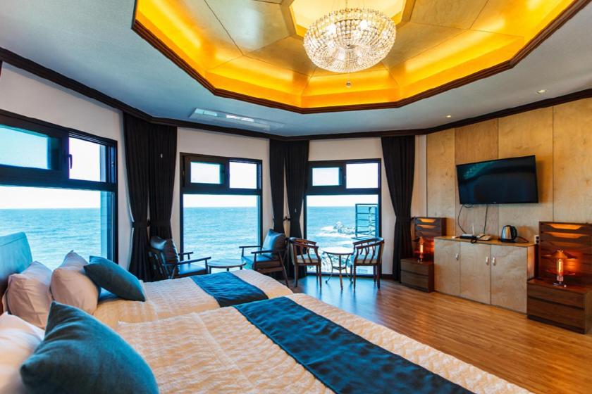 Cutie Pie Hotel Jeju Exterior photo