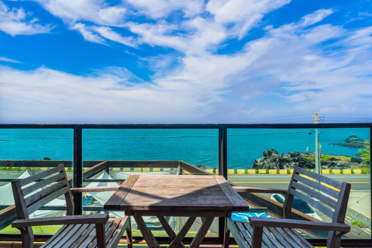 Cutie Pie Hotel Jeju Exterior photo