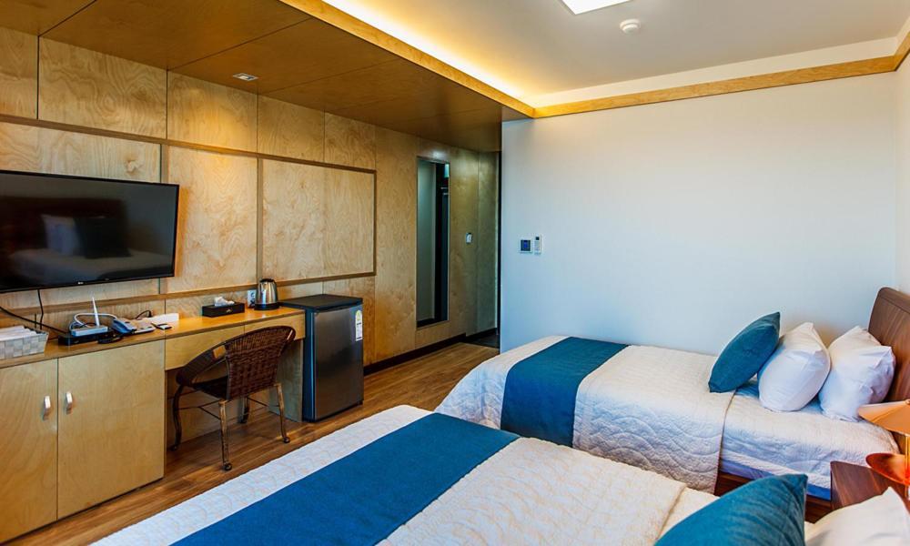 Cutie Pie Hotel Jeju Exterior photo