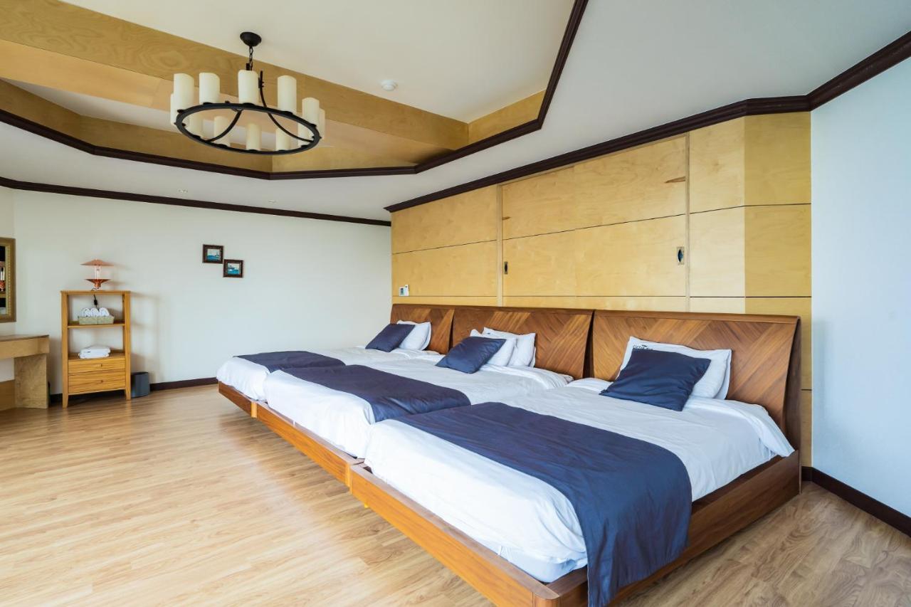 Cutie Pie Hotel Jeju Exterior photo