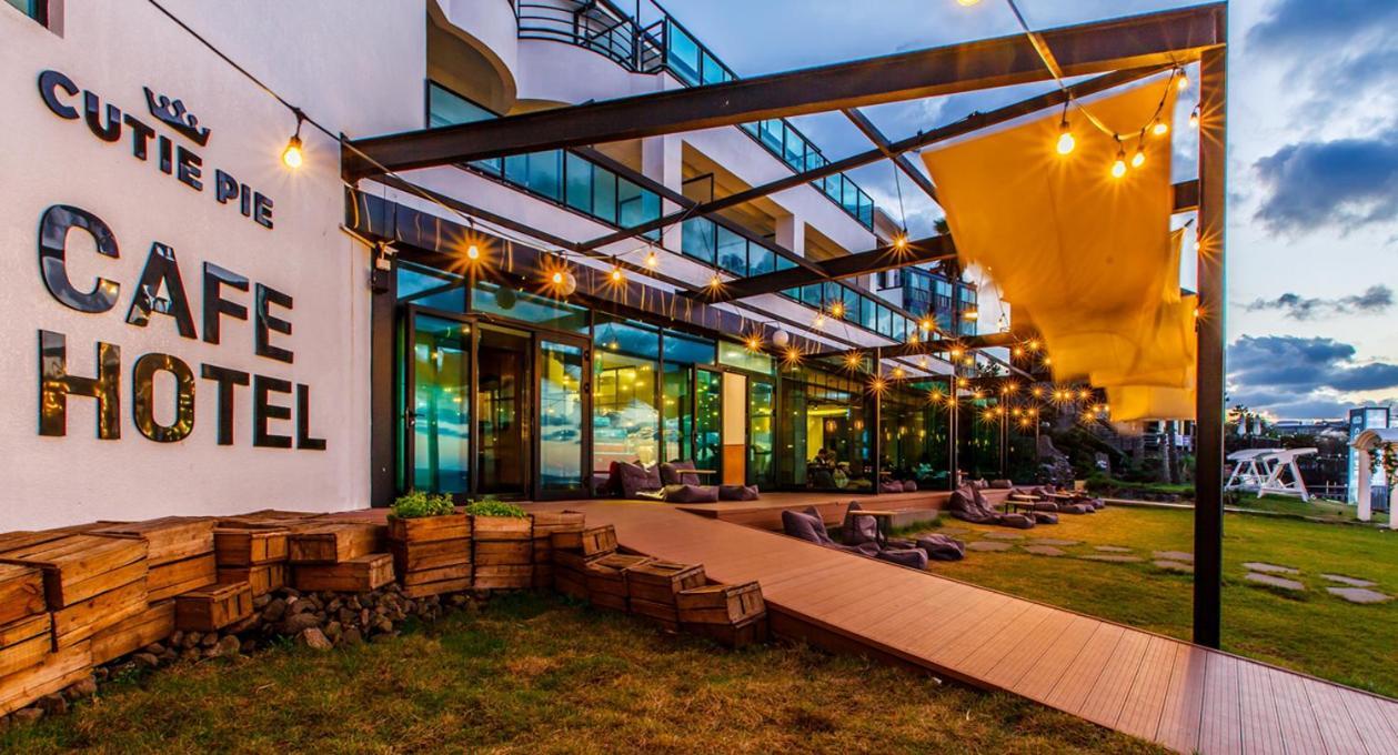 Cutie Pie Hotel Jeju Exterior photo