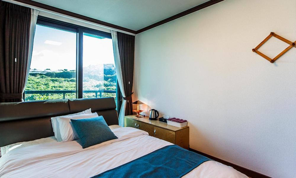 Cutie Pie Hotel Jeju Exterior photo